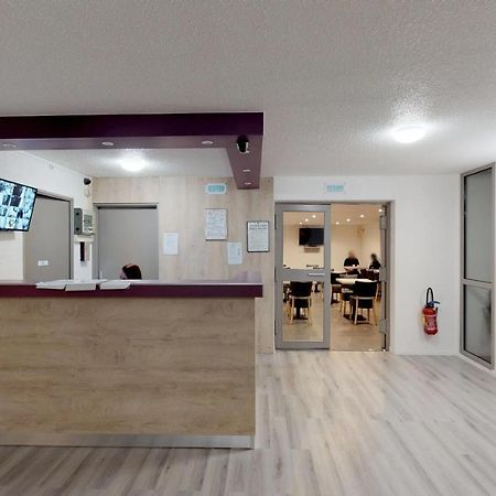 Hotel Du Stade Ex Kyriad Direct Lille Est Stade Pierre Mauroy Villeneuve-d'Ascq Eksteriør bilde