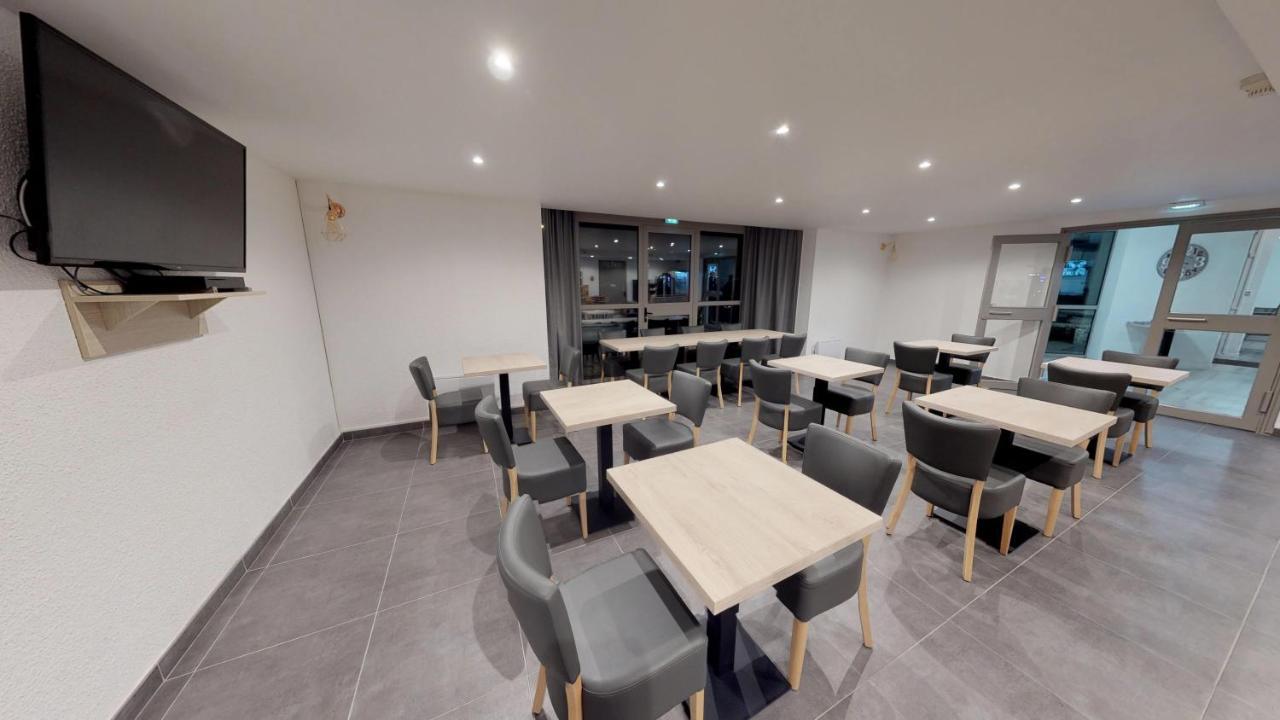 Hotel Du Stade Ex Kyriad Direct Lille Est Stade Pierre Mauroy Villeneuve-d'Ascq Eksteriør bilde
